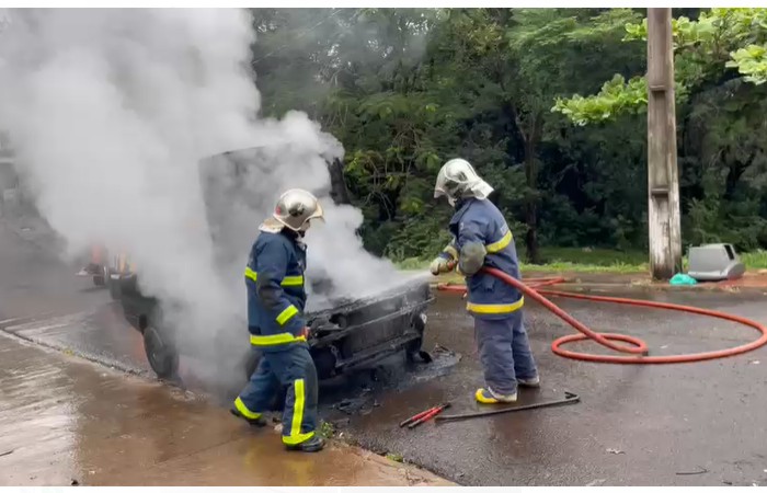 Carro Pega Fogo Em Jandaia Do Sul Mandaguari Online