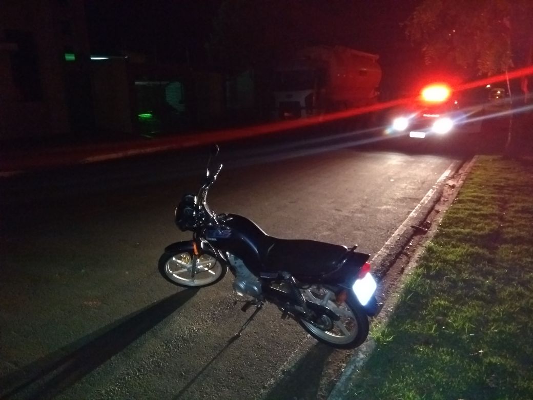 POLÍCIA MILITAR FLAGRA CONDUTOR DE MOTO SEM CNH EM VICINAL DE