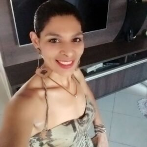 Mulher-que-morreu-em-acidente-na-PR-444-e-identifi-00564777-0-202112222030-md