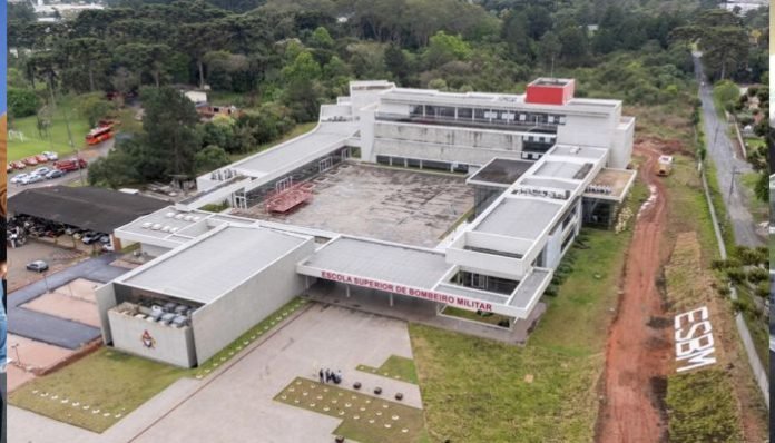 escola bomb2