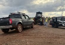 Caminhonete de Jair é localizada. Ele teria pedido socorro pelo celular, mas as mensagens não chegaram