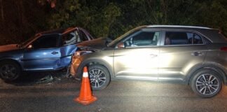 Acidente na PR-444 deixa três pessoas feridas